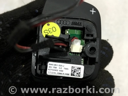 ФОТО Кнопки на руль для Audi (Ауди) A4 V B9 - 8W (2015-) Київ