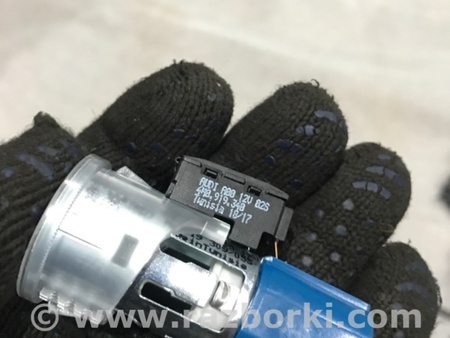 ФОТО Прикуриватель для Audi (Ауди) A4 V B9 - 8W (2015-) Київ