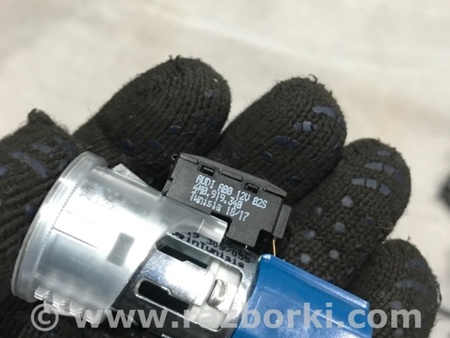 ФОТО Прикуриватель для Audi (Ауди) A4 V B9 - 8W (2015-) Київ