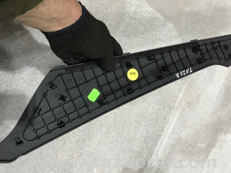 ФОТО Пластик для Audi (Ауди) A4 V B9 - 8W (2015-) Київ