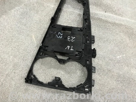 ФОТО Кронштейн для Audi (Ауди) A4 V B9 - 8W (2015-) Київ