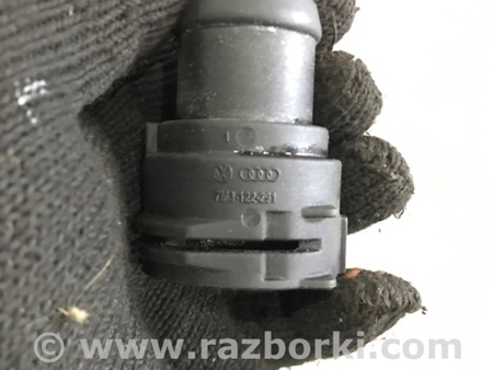 ФОТО Фланец системы охлаждения для Audi (Ауди) A4 V B9 - 8W (2015-) Київ