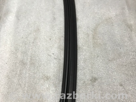 ФОТО Направляющая стекла двери для Audi (Ауди) A4 V B9 - 8W (2015-) Київ