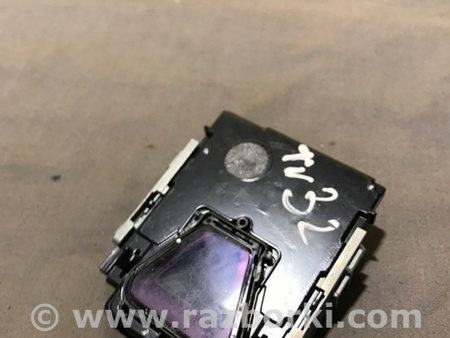 ФОТО Камера переднего вида для Audi (Ауди) A4 V B9 - 8W (2015-) Київ