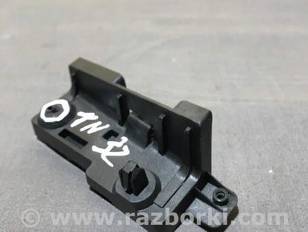 ФОТО Кронштейн для Audi (Ауди) A4 V B9 - 8W (2015-) Київ