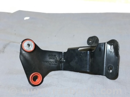 ФОТО Кронштейн для Audi (Ауди) A4 V B9 - 8W (2015-) Київ