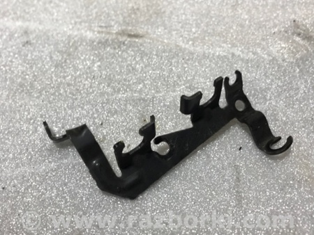 ФОТО Кронштейн для Audi (Ауди) A4 V B9 - 8W (2015-) Київ