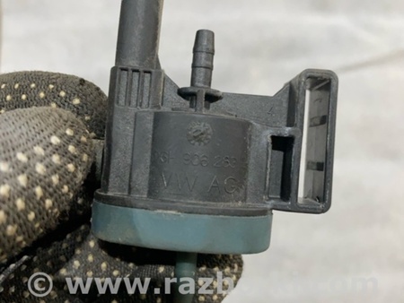 ФОТО Клапан для Audi (Ауди) A4 V B9 - 8W (2015-) Київ