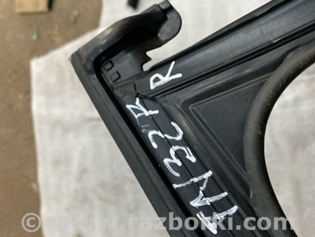 ФОТО Направляющая стекла двери для Audi (Ауди) A4 V B9 - 8W (2015-) Київ