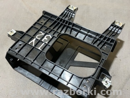 ФОТО Кронштейн для Audi (Ауди) A4 V B9 - 8W (2015-) Київ