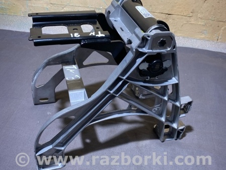 ФОТО Кронштейн для Audi (Ауди) A4 V B9 - 8W (2015-) Київ