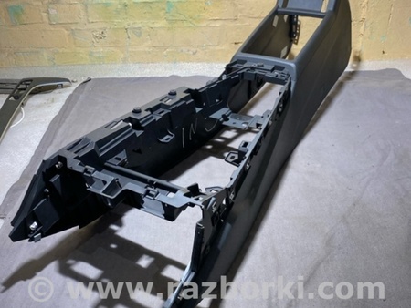 ФОТО Консоль центральная для Audi (Ауди) A4 V B9 - 8W (2015-) Київ