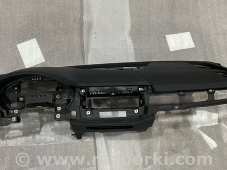 ФОТО Торпедо для Audi (Ауди) A4 V B9 - 8W (2015-) Київ