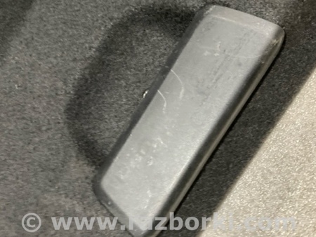 ФОТО Обшивка крышки багажника для Audi (Ауди) A4 V B9 - 8W (2015-) Київ