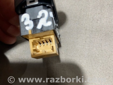 ФОТО Кнопка центрального замка для Audi (Ауди) A4 V B9 - 8W (2015-) Київ