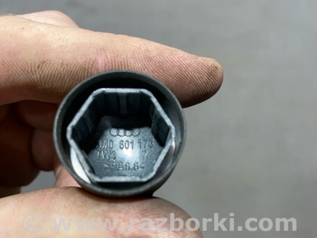 ФОТО Заглушка колесного диска для Audi (Ауди) A4 V B9 - 8W (2015-) Київ