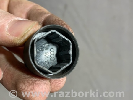 ФОТО Заглушка колесного диска для Audi (Ауди) A4 V B9 - 8W (2015-) Київ