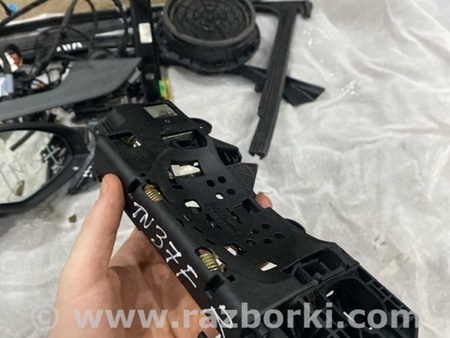 ФОТО Кронштейн ручки двери для Audi (Ауди) A4 V B9 - 8W (2015-) Київ