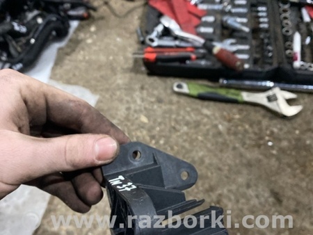 ФОТО Кронштейн для Audi (Ауди) A4 V B9 - 8W (2015-) Київ