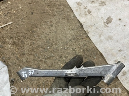 ФОТО Кронштейн для Audi (Ауди) A4 V B9 - 8W (2015-) Київ