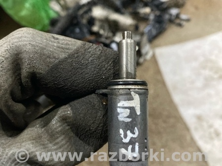 ФОТО Клапан для Audi (Ауди) A4 V B9 - 8W (2015-) Київ