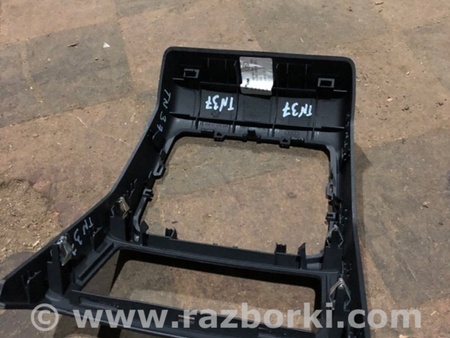 ФОТО Накладка центральной консоли для Audi (Ауди) A4 V B9 - 8W (2015-) Київ