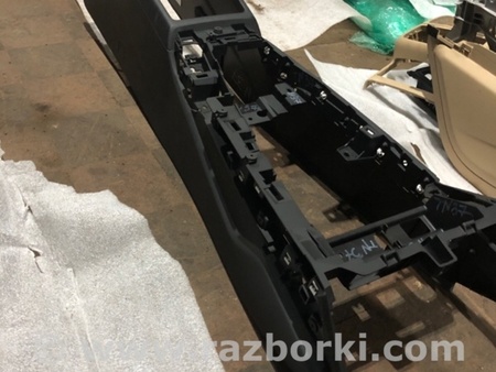 ФОТО Консоль центральная для Audi (Ауди) A4 V B9 - 8W (2015-) Київ