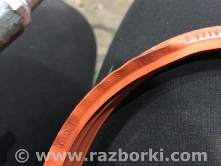 ФОТО Уплотнительная резинка для Audi (Ауди) A4 V B9 - 8W (2015-) Київ