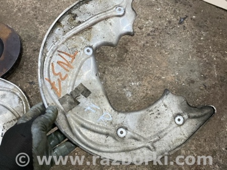 ФОТО Пыльник тормозного диска для Audi (Ауди) A4 V B9 - 8W (2015-) Київ