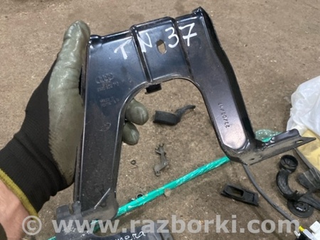 ФОТО Кронштейн для Audi (Ауди) A4 V B9 - 8W (2015-) Київ