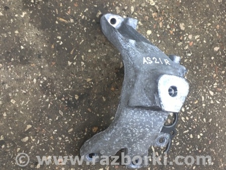 ФОТО Кронштейн передний правый для Audi (Ауди) A4 IV B8 8K (07-15) Київ