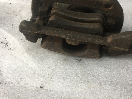 ФОТО Скоба суппорта задняя левая для Audi (Ауди) A4 IV B8 8K (07-15) Київ