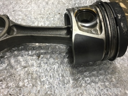 ФОТО Поршень для Audi (Ауди) A4 IV B8 8K (07-15) Київ