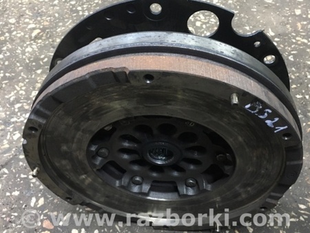 ФОТО Маховик для Audi (Ауди) A4 IV B8 8K (07-15) Київ