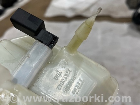 ФОТО Бачок для тормозной жидкости для Audi (Ауди) A5 F5 B9 (16-24) Київ