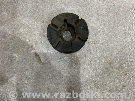 ФОТО Крепление радиатора для Audi (Ауди) A6 C7 4G (11-18) Київ