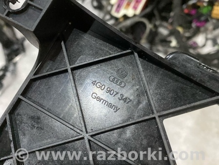 ФОТО Кронштейн для Audi (Ауди) A6 C7 4G (11-18) Київ