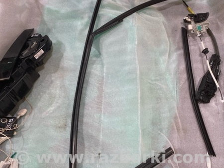 ФОТО Уплотнитель стекла двери для Audi (Ауди) A6 C7 4G (11-18) Київ