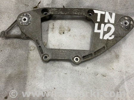 ФОТО Кронштейн для Audi (Ауди) A6 C7 4G (11-18) Київ