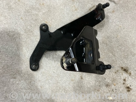 ФОТО Кронштейн для Audi (Ауди) A6 C7 4G (11-18) Київ