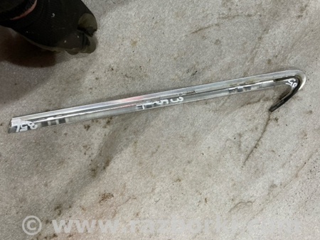 ФОТО Молдинг стекла для Audi (Ауди) A6 C7 4G (11-18) Київ