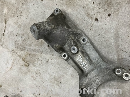 ФОТО Кронштейн для Audi (Ауди) A6 C7 4G (11-18) Київ