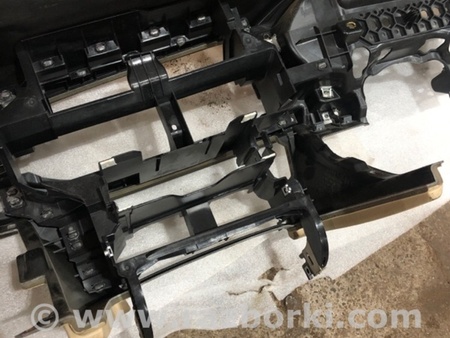 ФОТО Торпедо для Audi (Ауди) A6 C7 4G (11-18) Київ