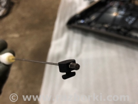 ФОТО Трос замка двери для Audi (Ауди) A6 C7 4G (11-18) Київ