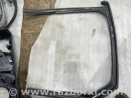 ФОТО Уплотнительная резинка боковой двери для Audi (Ауди) A6 C7 4G (11-18) Київ