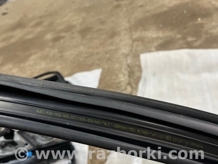 ФОТО Уплотнительная резинка боковой двери для Audi (Ауди) A6 C7 4G (11-18) Київ