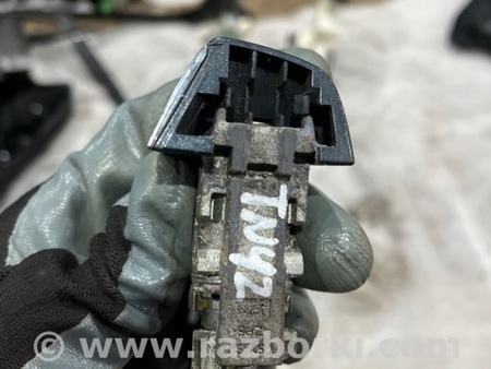 ФОТО Замок боковой двери для Audi (Ауди) A6 C7 4G (11-18) Київ