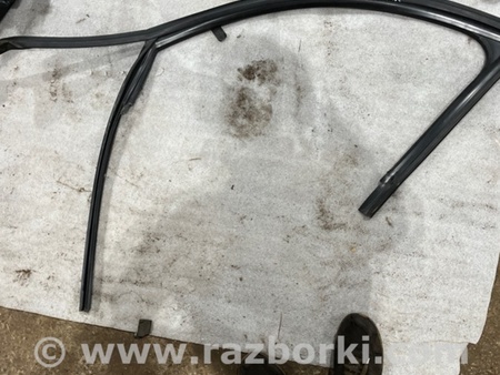 ФОТО Уплотнитель стекла двери для Audi (Ауди) A6 C7 4G (11-18) Київ
