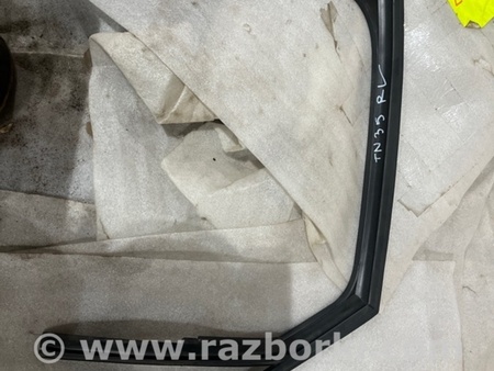 ФОТО Уплотнитель стекла двери для Audi (Ауди) A6 C7 4G (11-18) Київ