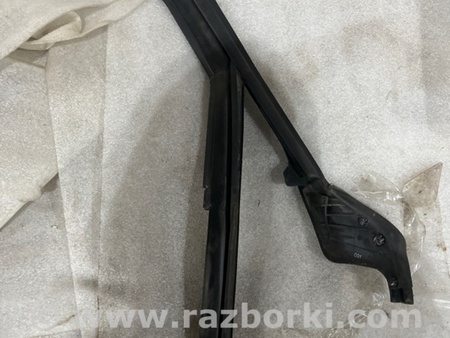 ФОТО Уплотнитель стекла двери для Audi (Ауди) A6 C7 4G (11-18) Київ